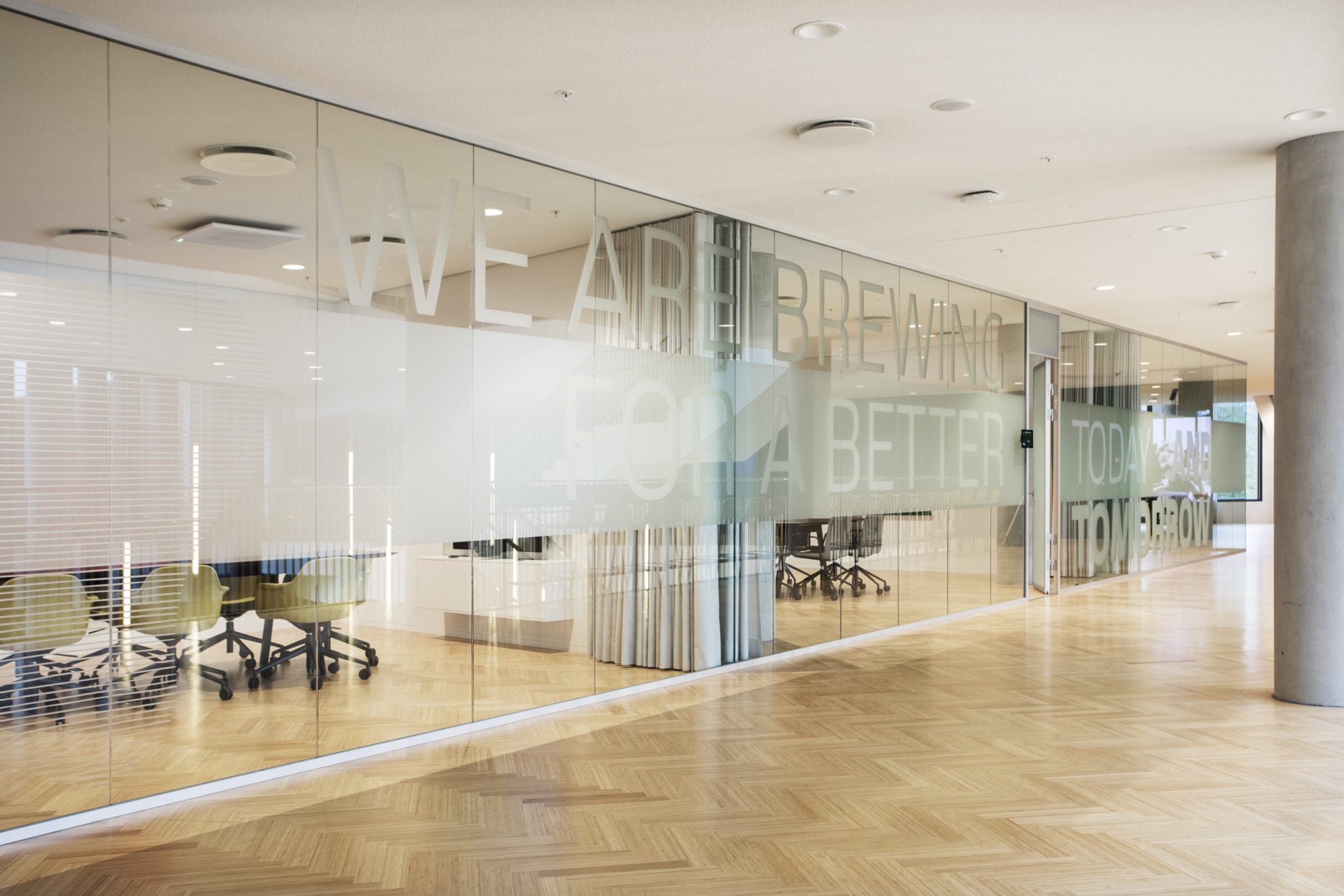 Glasproducent producerer 248 specialdøre til Carlsbergs nye hovedkontor